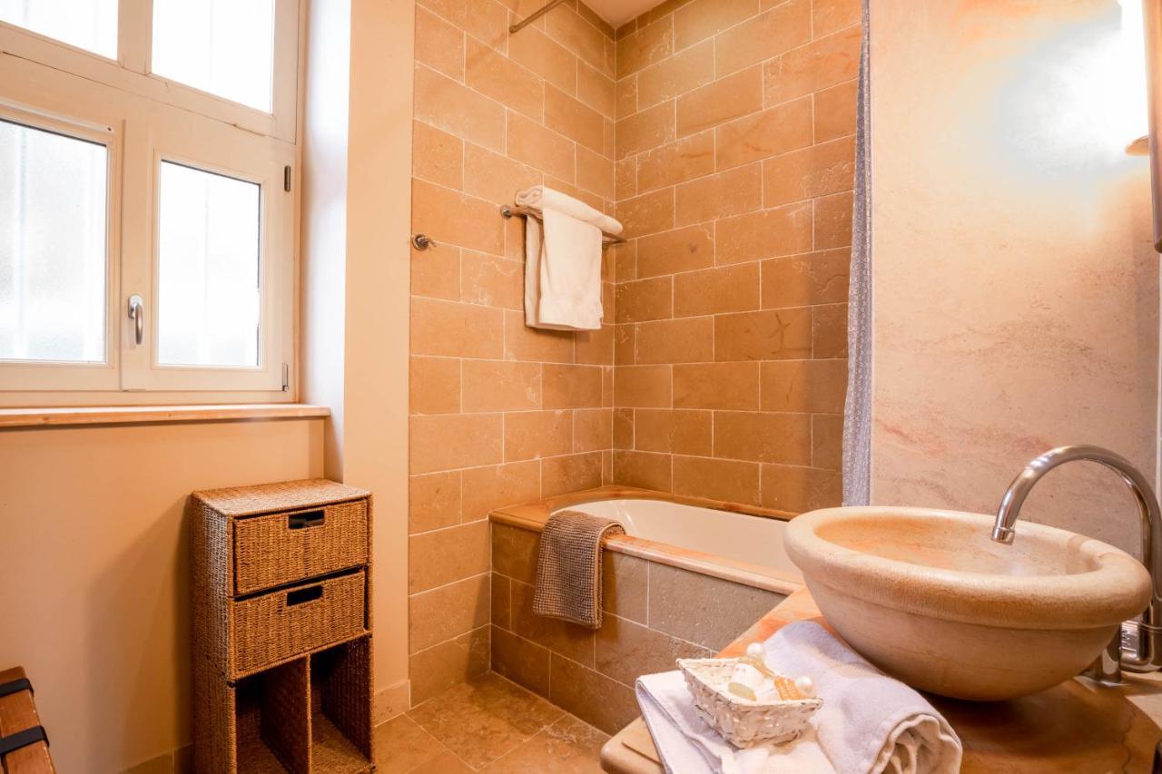 Octroi Saint-Jacques Bed and Breakfast Beaune  Exteriör bild